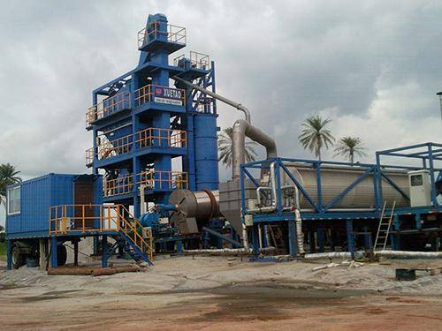 Portable asphalt plant